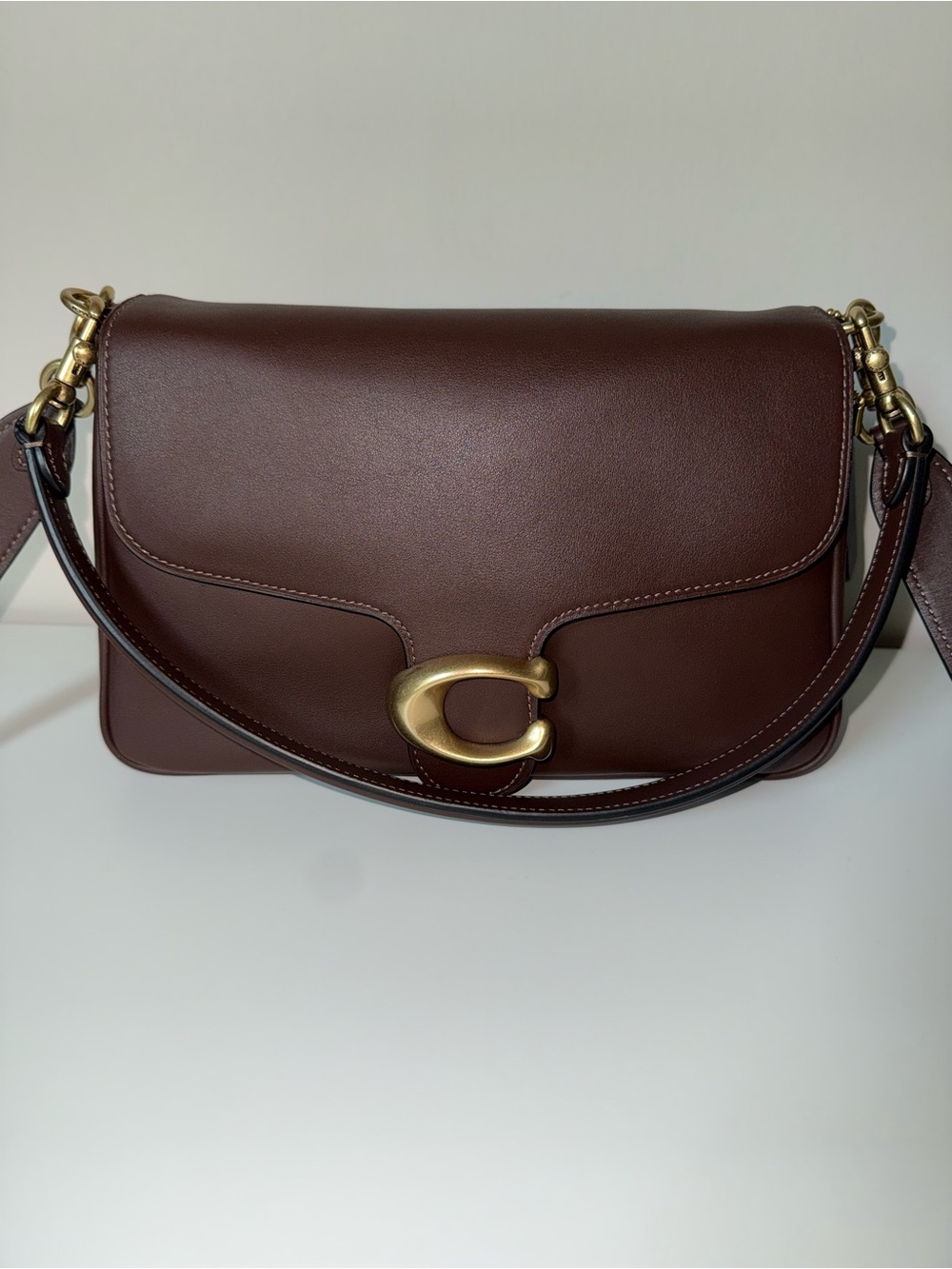 Coach Soft Tabby Shoulder Bag in Brass/Maple - Style Number CAM98 - Picture 2 of 8